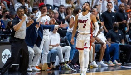 开云体育入口-野百合也有春天！热火落选秀集体爆发谱写励志传奇