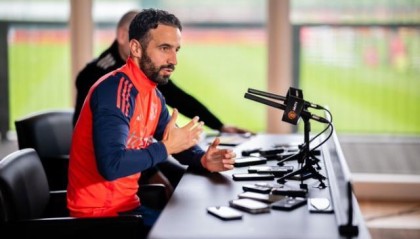 开云体育官网-波帅坚信阿莫林将复兴曼联，阿莫林自称为波帅忠粉