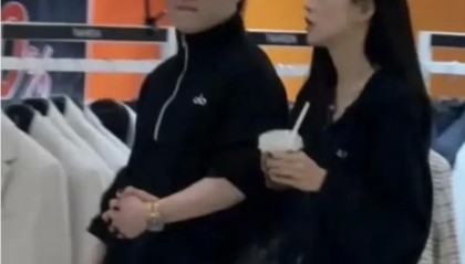 开云体育在线-Rookie新女友：违规接触？还以为他和小钰结婚了