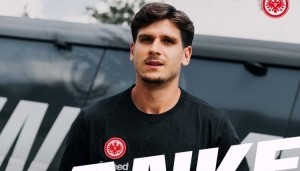 法兰克福官方：22岁中锋马塔诺维奇转会弗赖堡 据悉转会费800万欧